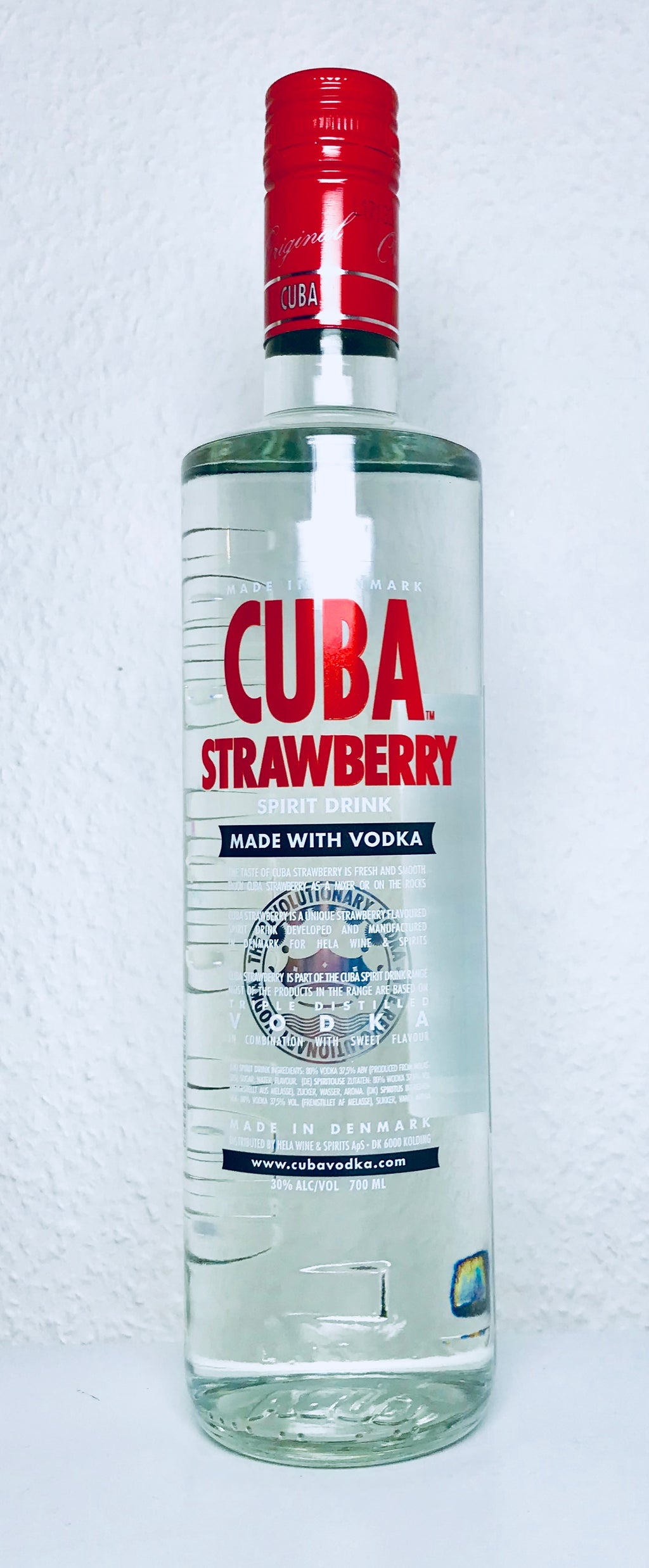 Cuba Strawberry Vodka 30%, 70cl